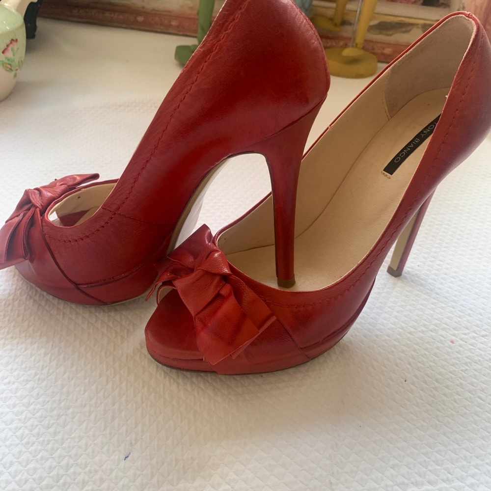 Tony Bianco Womens Red Leather Pump Stiletto Heels Peep Toe Slip On Size 8.5 - Picture 10 of 14